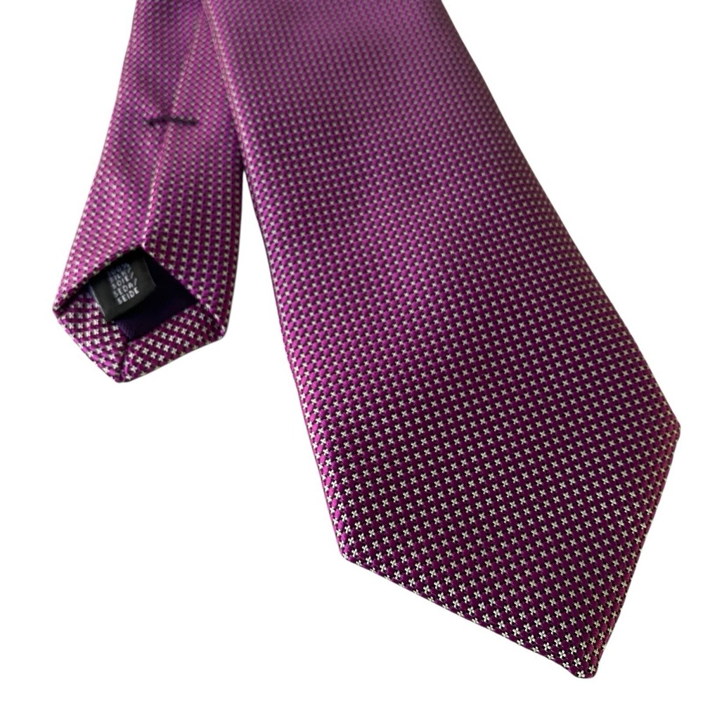 Fantastic Ventura Silk Necktie Purple Geometric Pattern Business Formal EUC